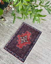 Load image into Gallery viewer, Blu | 1.9x2.7 | Antique Serapi Heriz | Super Blush Bluebirds|