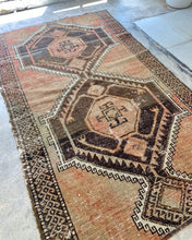 Load image into Gallery viewer, Ramsey | 4.1 x 6.5 | Distressed Southwest Vibes | - The Curated Loom