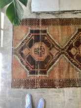 Load image into Gallery viewer, Ramsey | 4.1 x 6.5 | Distressed Southwest Vibes | - The Curated Loom