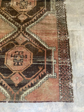 Load image into Gallery viewer, Ramsey | 4.1 x 6.5 | Distressed Southwest Vibes | - The Curated Loom