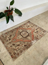 Load image into Gallery viewer, Winnie | 3.4 x 5.3 | Charming Floral Rug | - The Curated Loom