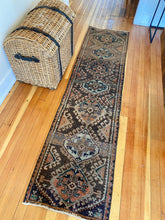 Load image into Gallery viewer, Yoli | 2.4x8.10 l Geometric Tribal Runner