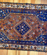 Load image into Gallery viewer, Emma | 3.9x5.2 | Darling warm toned Qashqai