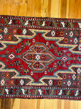 Load image into Gallery viewer, Oliver | 2.8x4 | Classic Hamadan