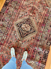 Load image into Gallery viewer, Willa | 5.3 x 8.4 | Rare detailed + intricate vintage qashqai