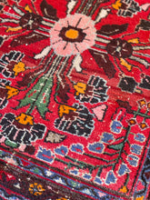 Load image into Gallery viewer, Wells l 3.1x10.1 l Rare collectors Eagle kazak runner