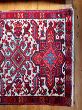 Load image into Gallery viewer, Sedona | 2.2x2.9 | Beautiful Karaja