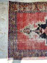 Load image into Gallery viewer, Zoe | 3.8x 7.0 | Gorgeous Patina Antique Caucasian Serapi