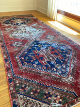 Load image into Gallery viewer, Lido | 3.8x8.8 | Lovely distressed medallion runner