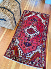 Load image into Gallery viewer, Juniper l 3x6.5 l Bright & Vibrant Khamseh