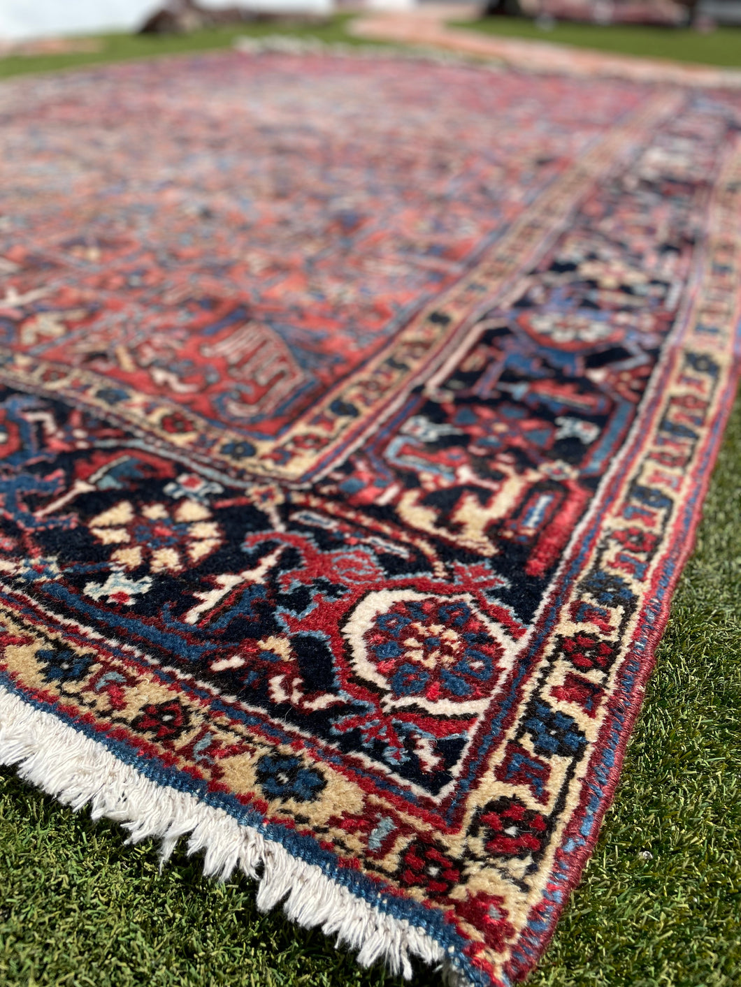 Marcelo | 7.6x10.8 | Gorgeous Heriz Area Rug