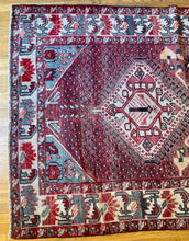 Load image into Gallery viewer, Mils | 5.1x9.9 | Qashqai floral boteh rug
