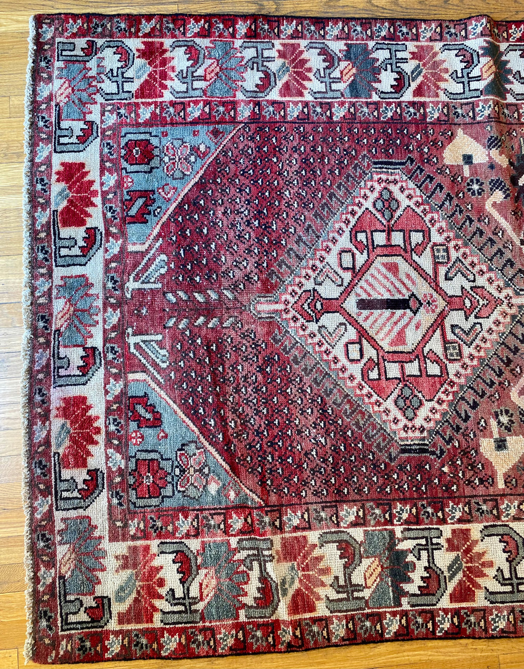 Mils | 5.1x9.9 | Qashqai floral boteh rug