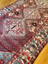 Load image into Gallery viewer, Mils | 5.1x9.9 | Qashqai floral boteh rug
